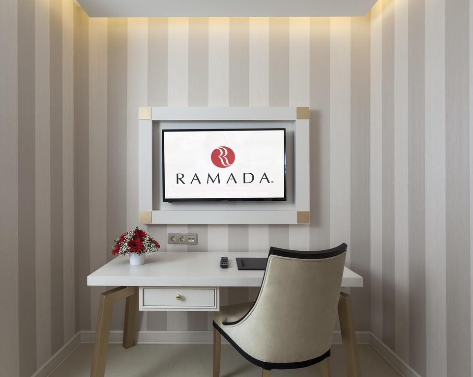 Ramada Hotel & Suites Sisli Κωνσταντινούπολη Δωμάτιο φωτογραφία
